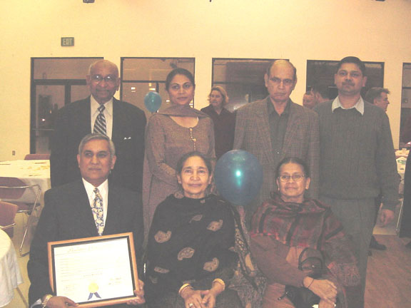 Syed Zafar Mohsin with his family members02